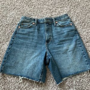 Universal Thread high rise shorts